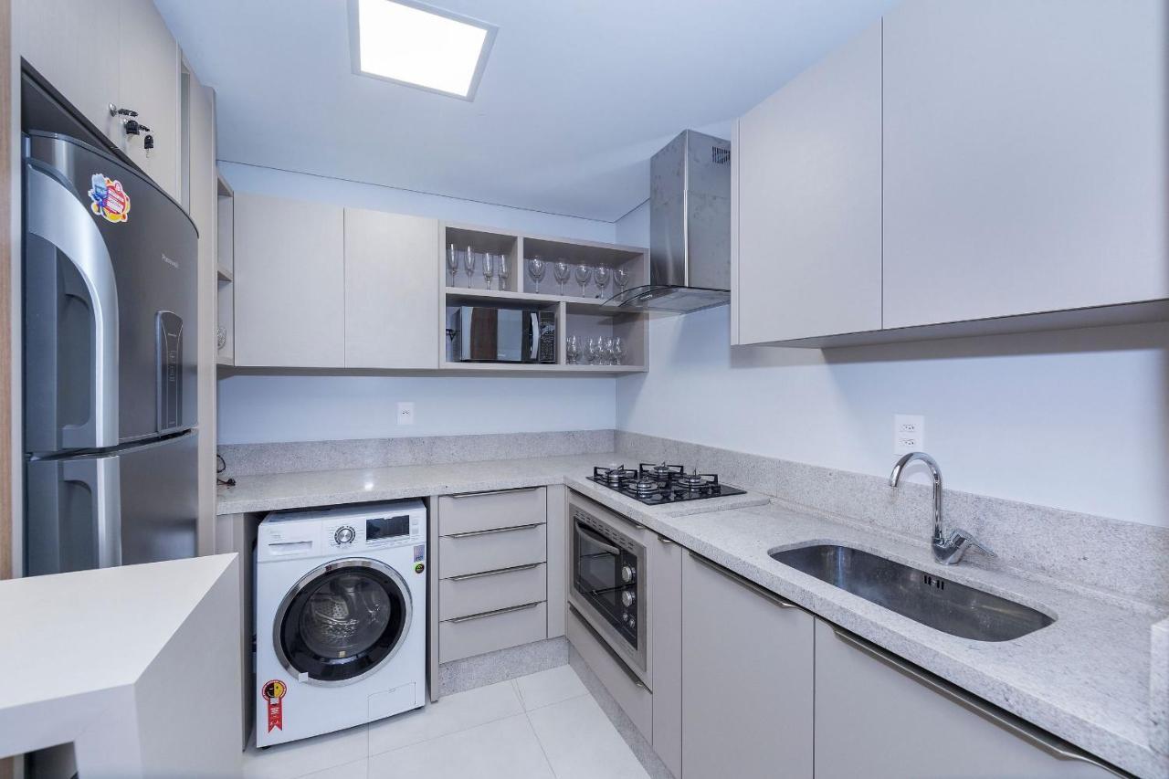 Adra 106 - Apartamento No Centro De Bombinhas - Rooftop Com Piscina E Academia - A Poucos Metros Da Praia - Exteriér fotografie