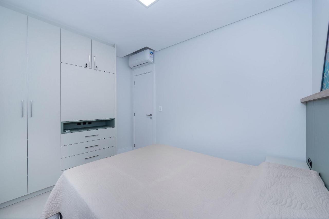Adra 106 - Apartamento No Centro De Bombinhas - Rooftop Com Piscina E Academia - A Poucos Metros Da Praia - Exteriér fotografie