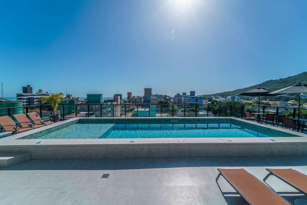 Adra 106 - Apartamento No Centro De Bombinhas - Rooftop Com Piscina E Academia - A Poucos Metros Da Praia - Exteriér fotografie