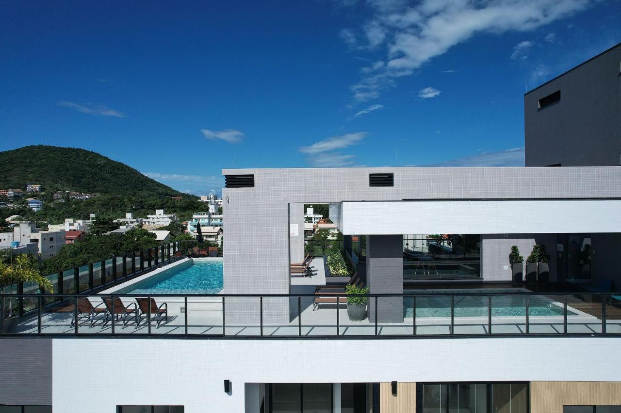 Adra 106 - Apartamento No Centro De Bombinhas - Rooftop Com Piscina E Academia - A Poucos Metros Da Praia - Exteriér fotografie