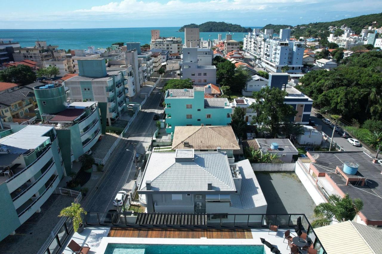Adra 106 - Apartamento No Centro De Bombinhas - Rooftop Com Piscina E Academia - A Poucos Metros Da Praia - Exteriér fotografie