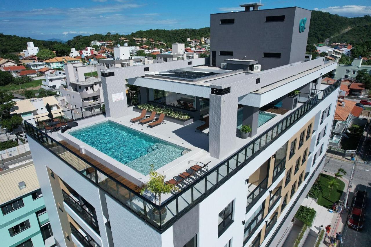 Adra 106 - Apartamento No Centro De Bombinhas - Rooftop Com Piscina E Academia - A Poucos Metros Da Praia - Exteriér fotografie