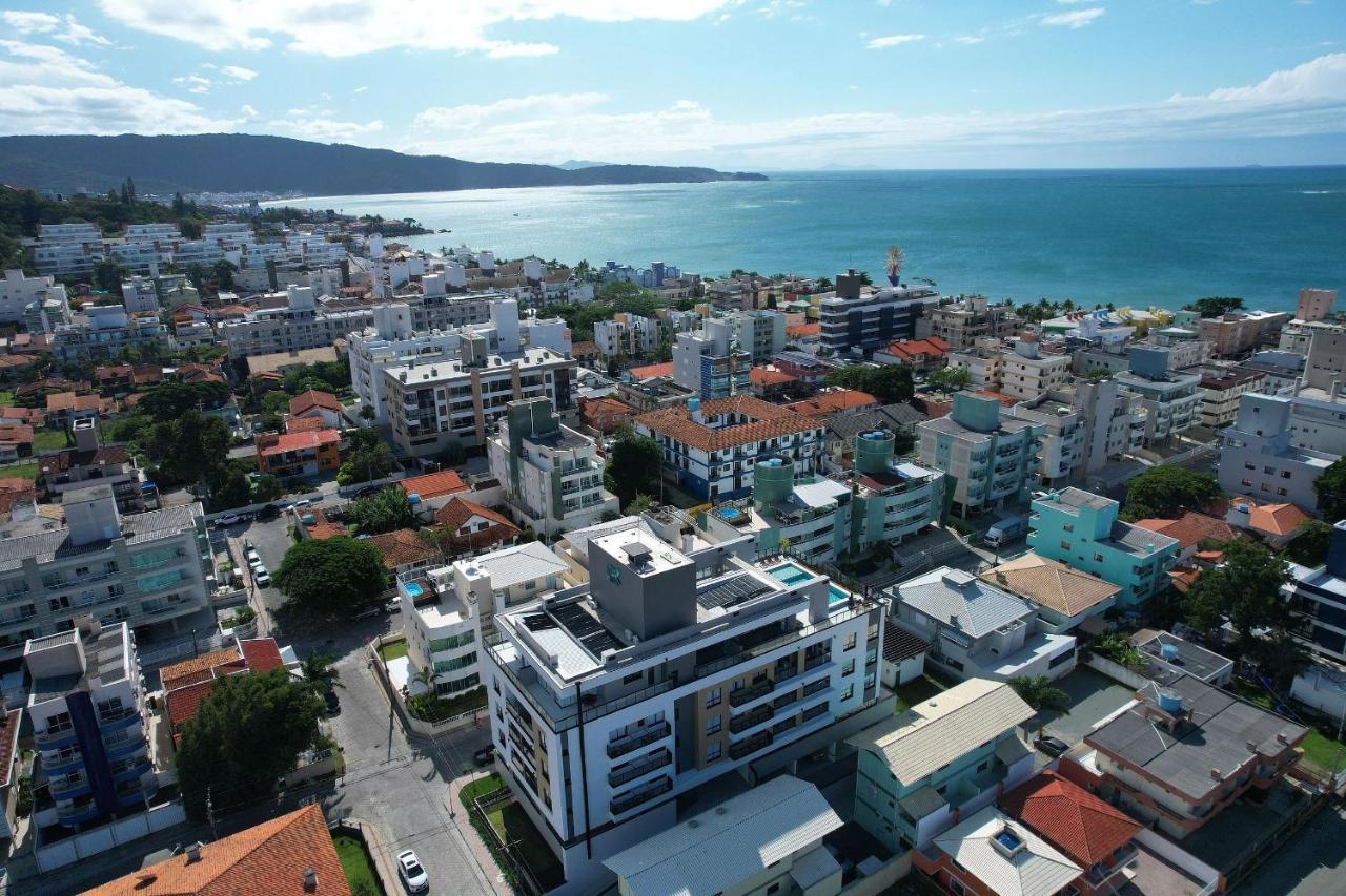 Adra 106 - Apartamento No Centro De Bombinhas - Rooftop Com Piscina E Academia - A Poucos Metros Da Praia - Exteriér fotografie