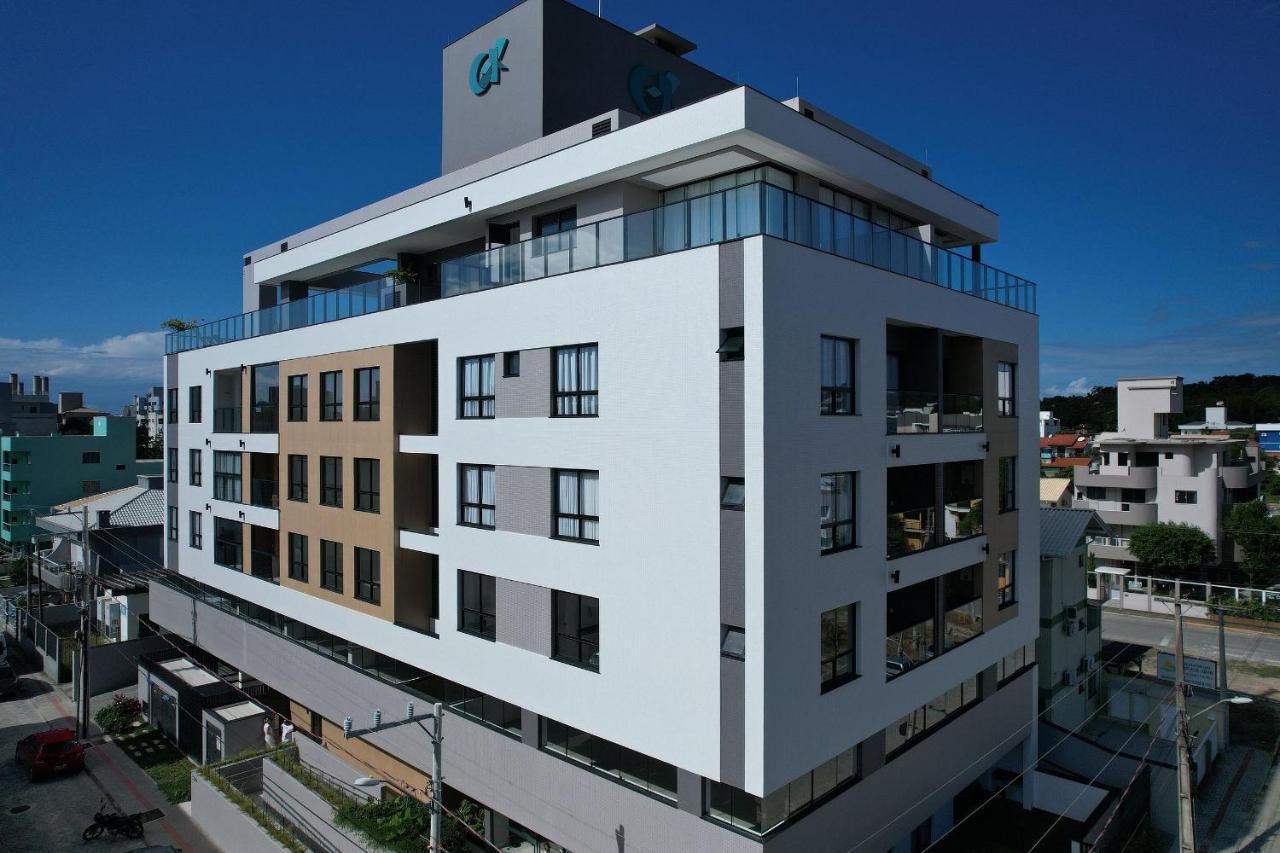 Adra 106 - Apartamento No Centro De Bombinhas - Rooftop Com Piscina E Academia - A Poucos Metros Da Praia - Exteriér fotografie